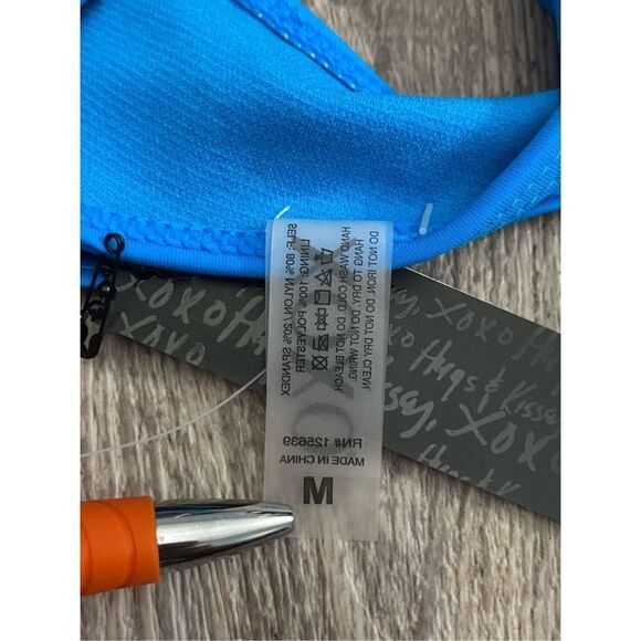 XOXO Bikini Swim Top Padded Blue Women’s Size Medium NWT - Picture 2 of 4